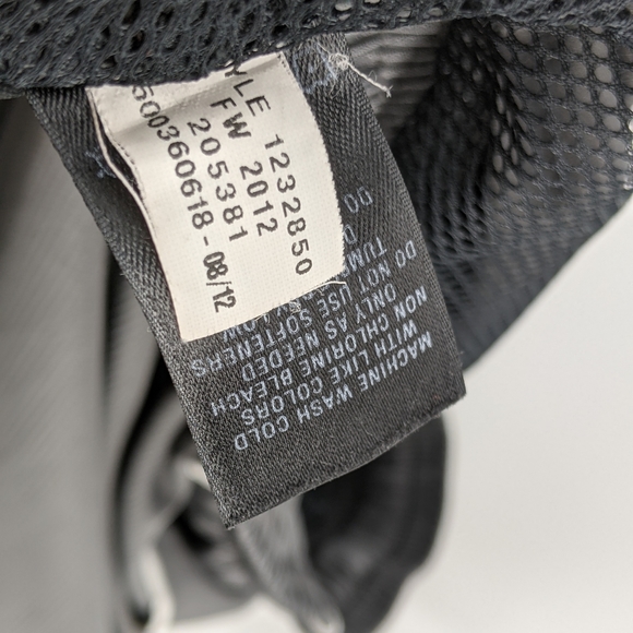 Under Armour UA Loose Active Pants Mesh Lined M - Picture 9 of 9